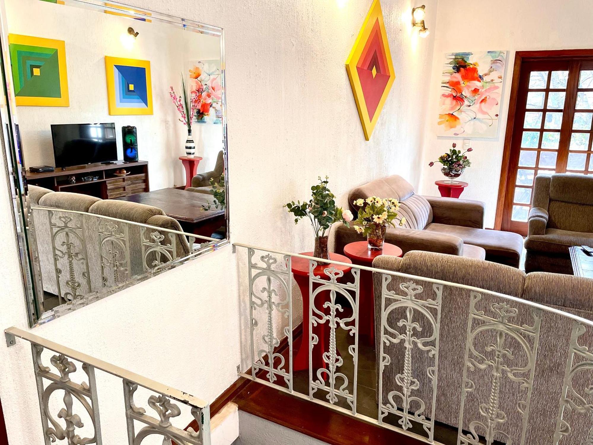 Homestay Sergio Gomes A Casa Que Hospeda Sao Paulo